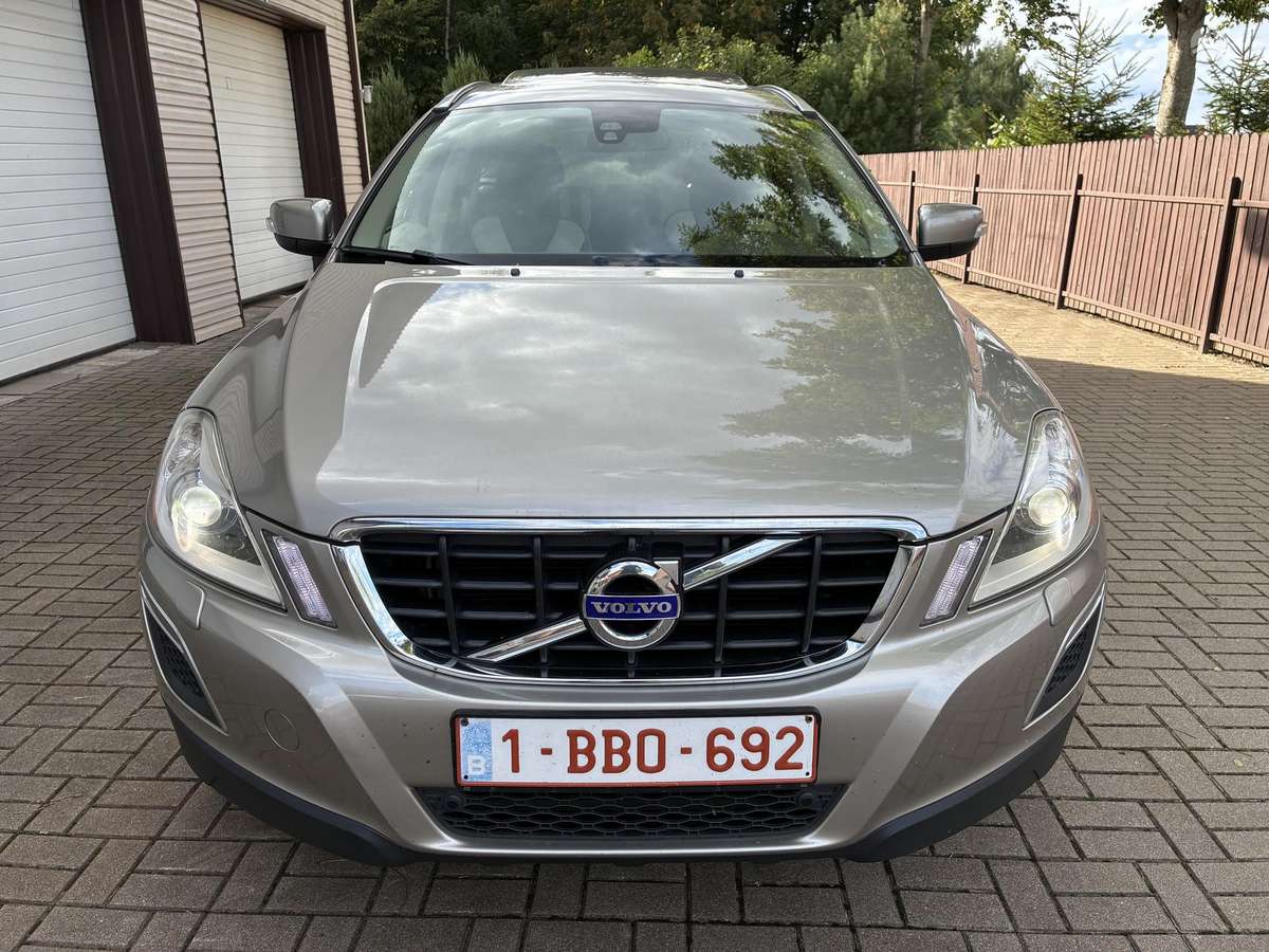 Volvo XC60 - 2