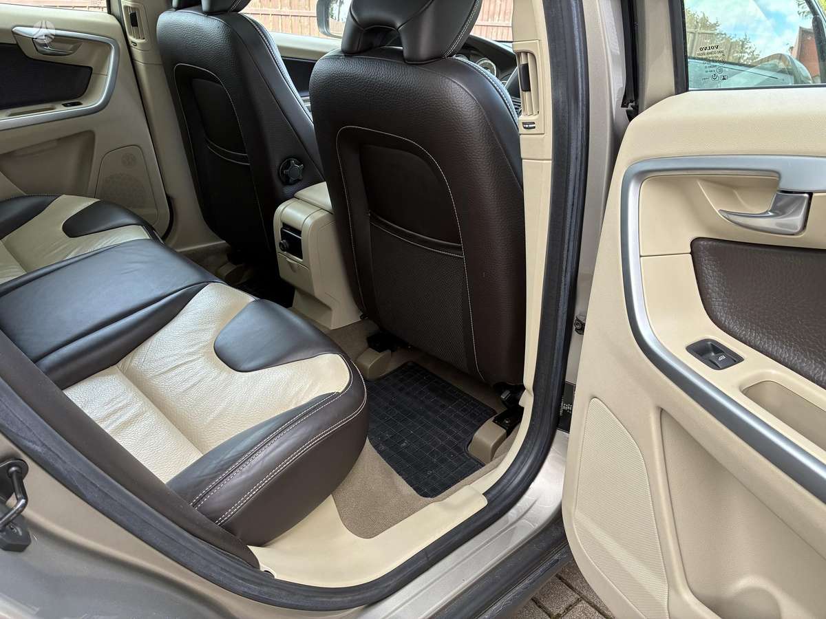 Volvo XC60 - 9