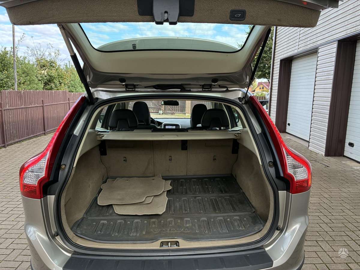 Volvo XC60 - 11