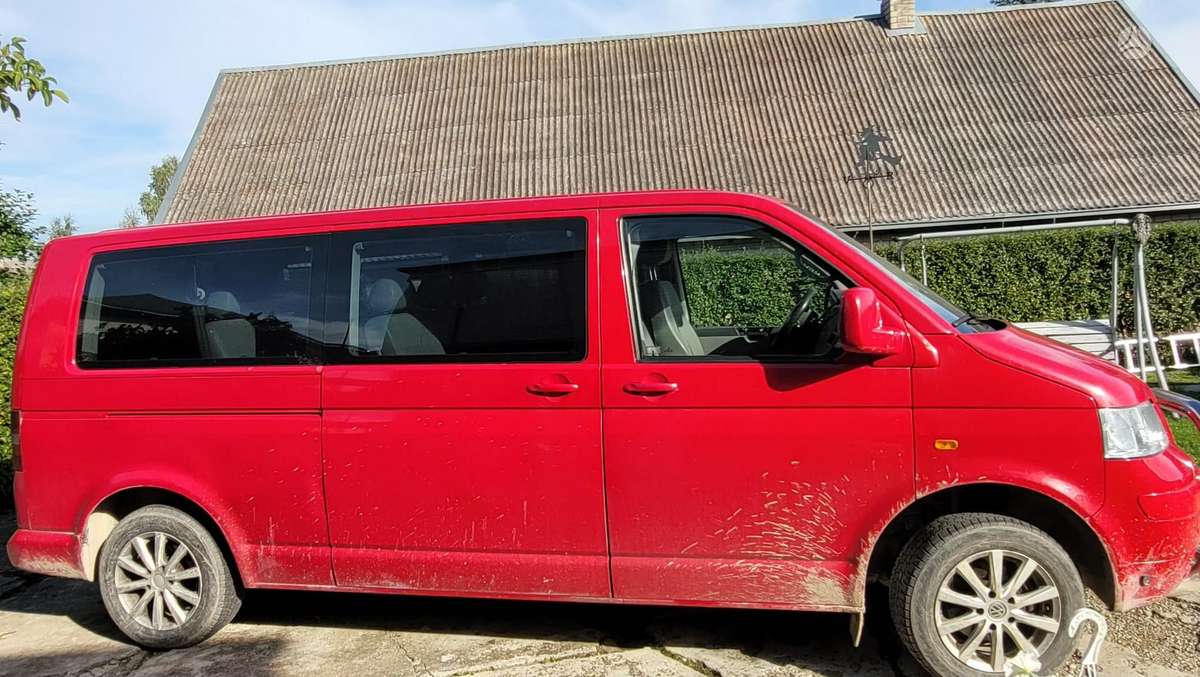 Volkswagen Transporter - 1