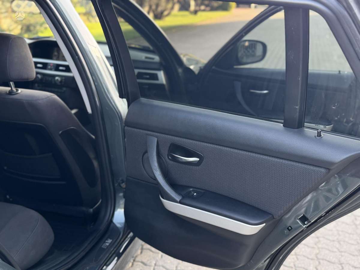 BMW 318, 2.0 l., Универсал