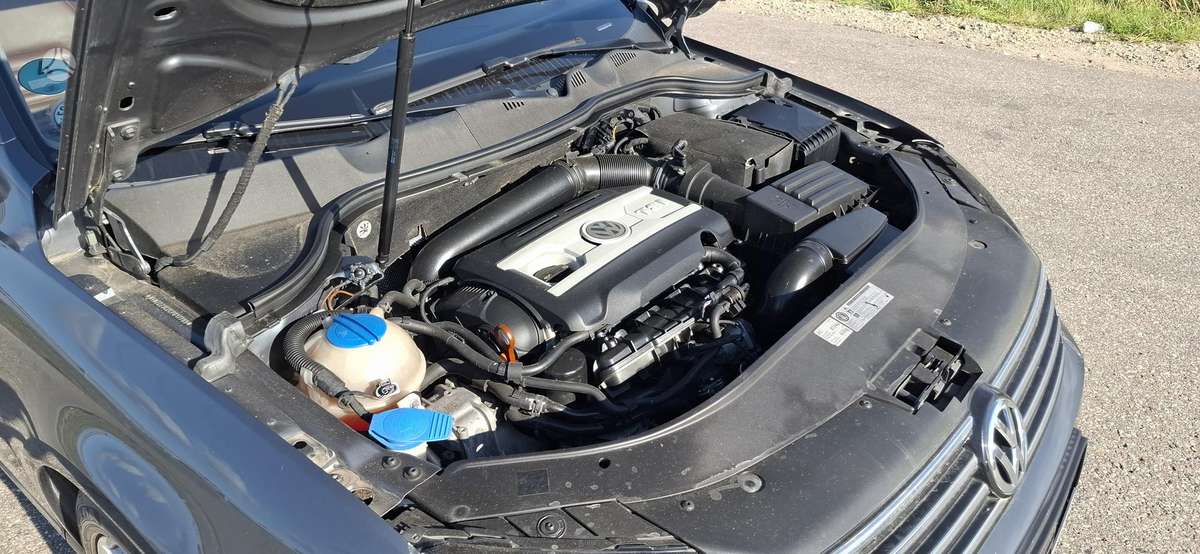 Volkswagen Passat - 7