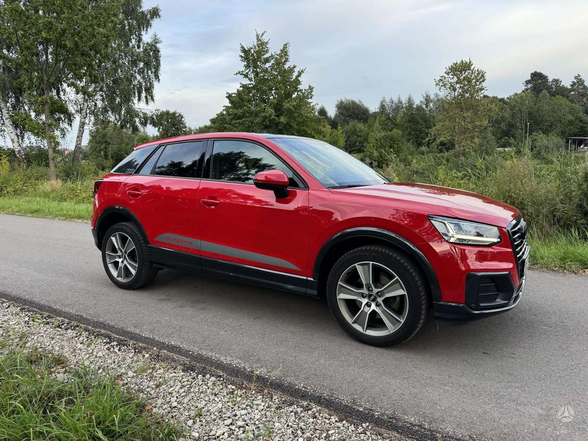 Audi Q2, 2.0 l., off-road / crossover