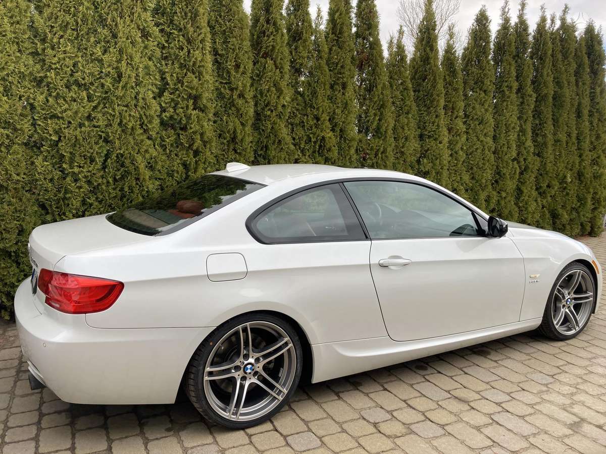 BMW 335, 3.0 l., Купе (coupe)