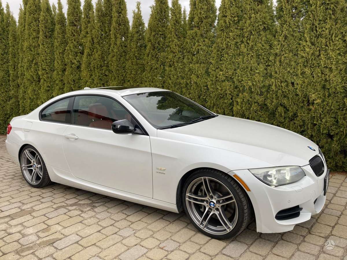 BMW 335, 3.0 l., Купе (coupe)