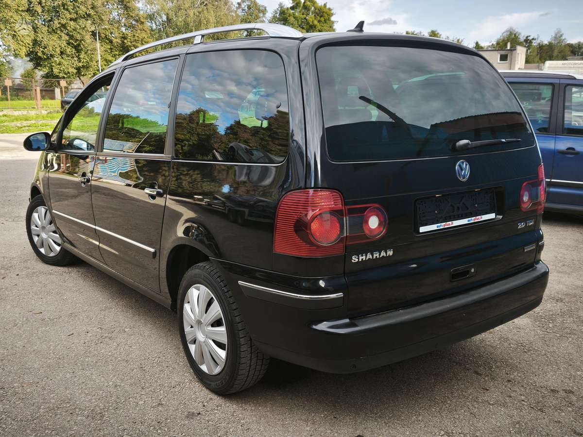 Volkswagen Sharan - 2