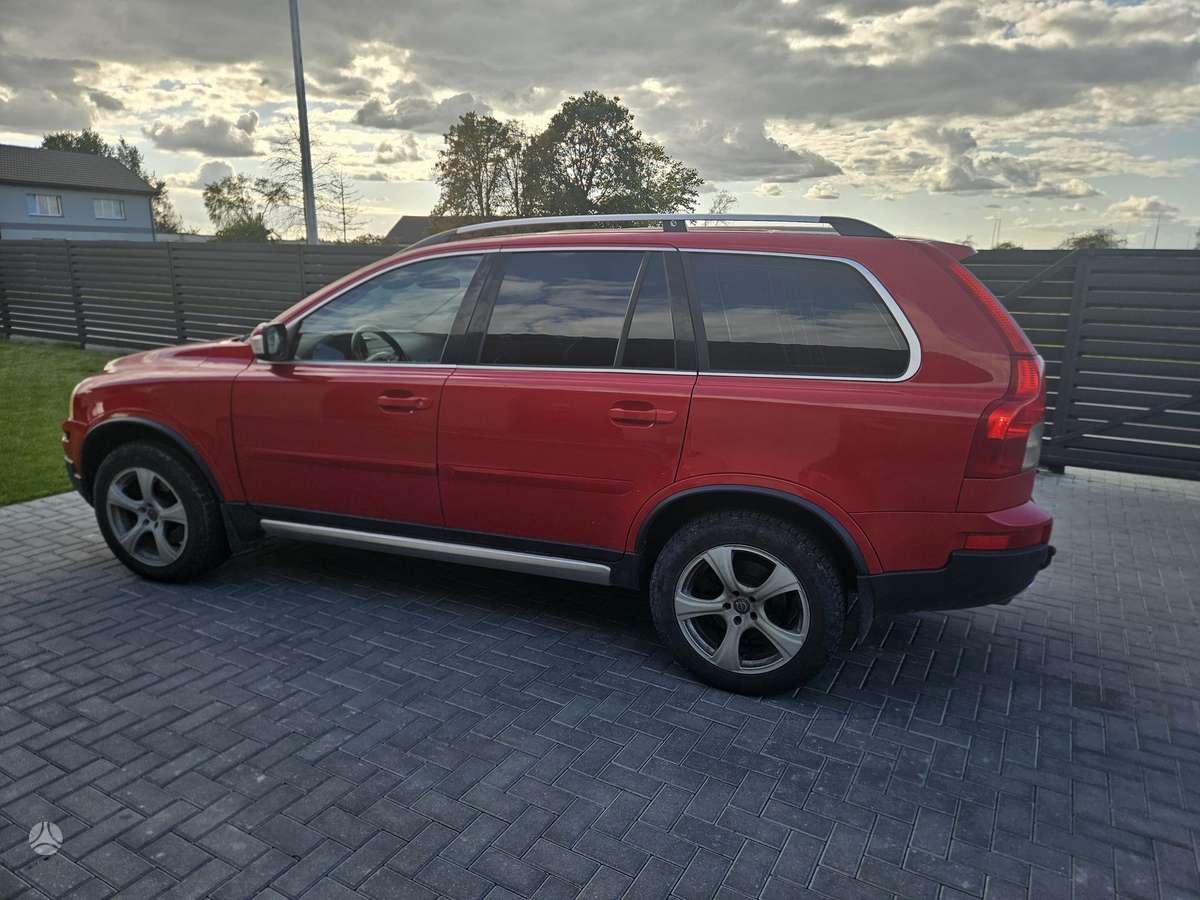 Volvo XC90 - 9