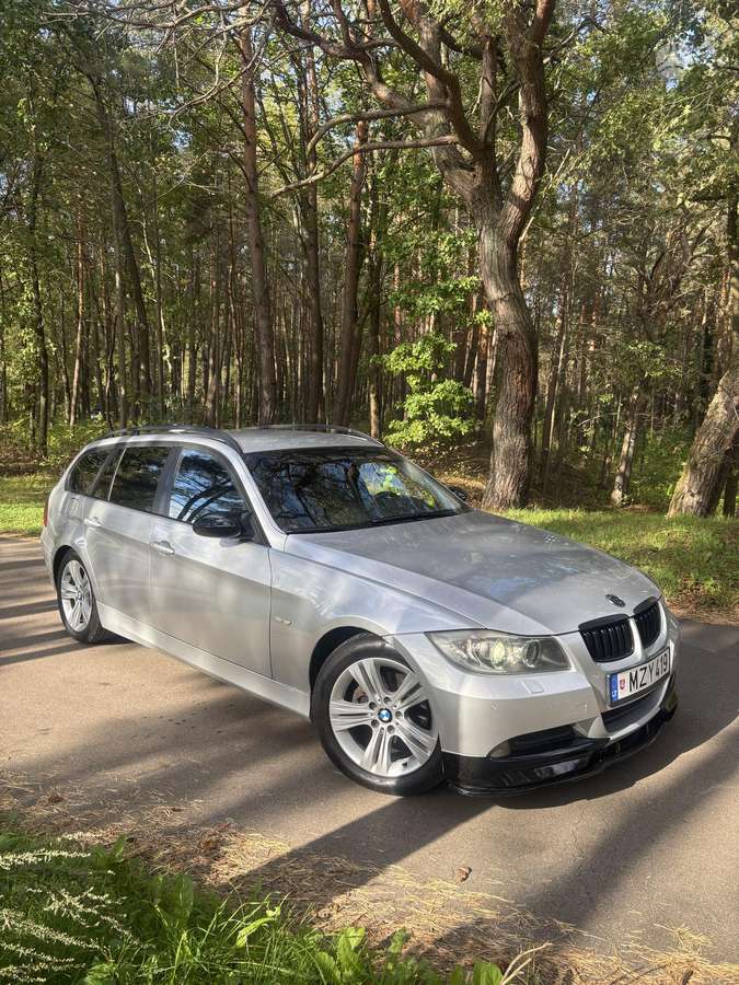 BMW 320, 2.0 l., wagon