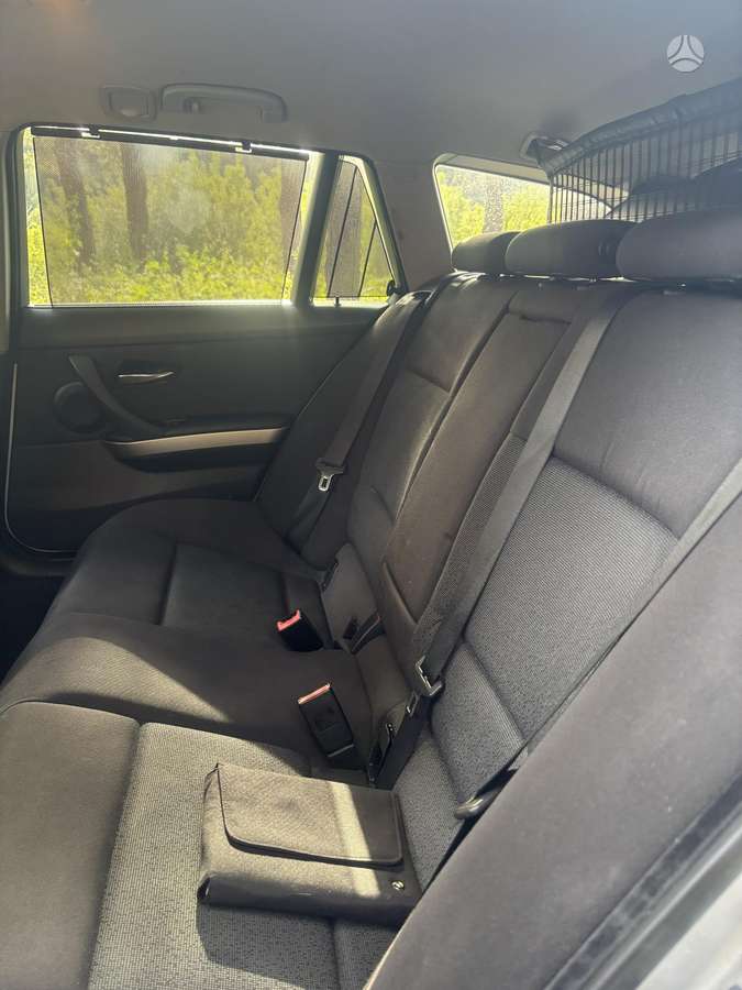 BMW 320, 2.0 l., wagon