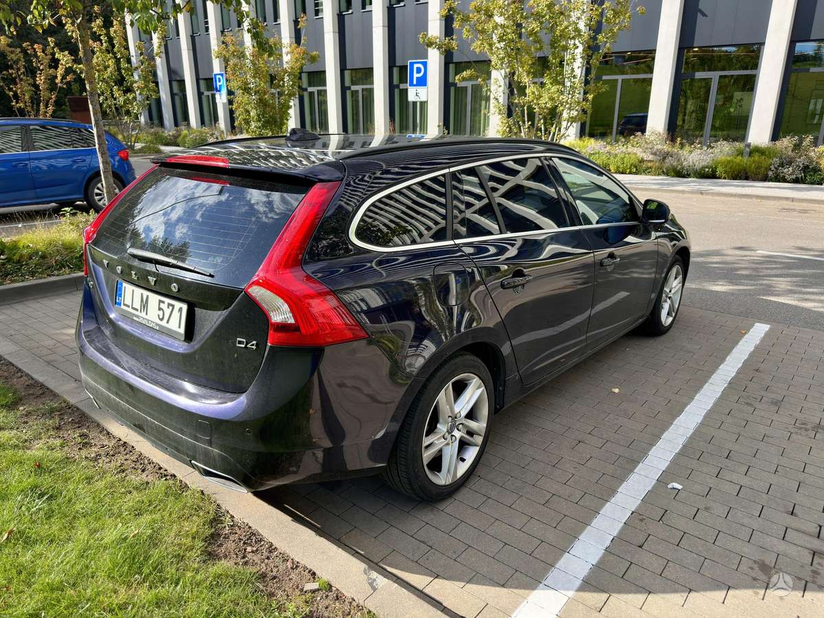 Volvo V60 - 4