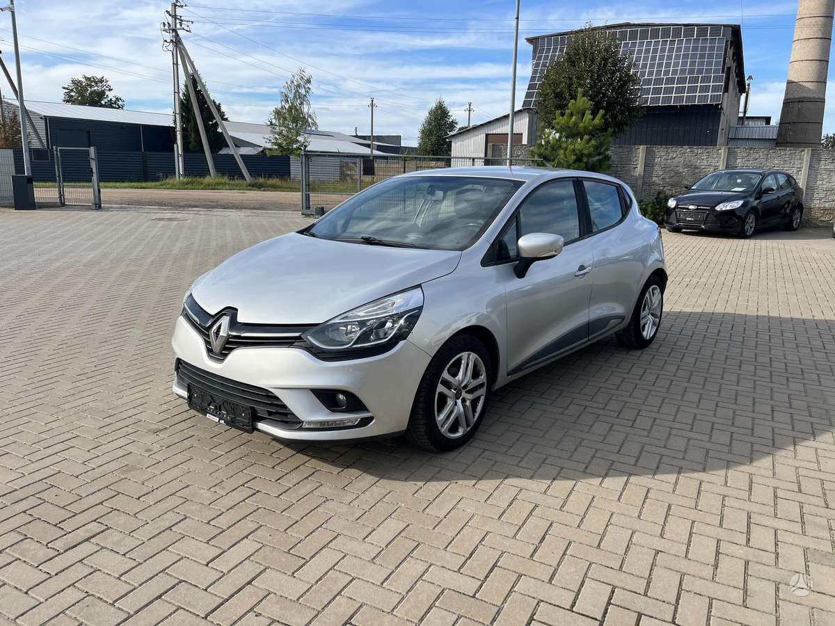 Renault Clio, 1.5 l., hatchback