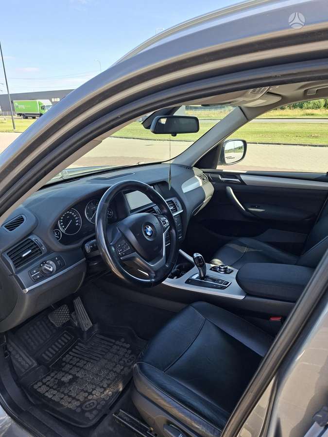 BMW X3, 2.0 l., off-road / crossover