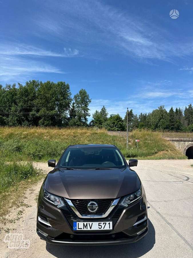 Nissan Qashqai - 2