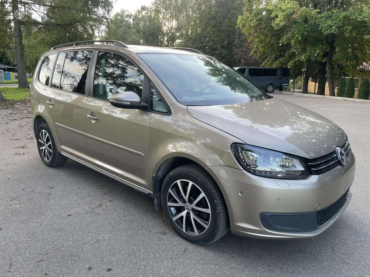 Volkswagen Touran - 2