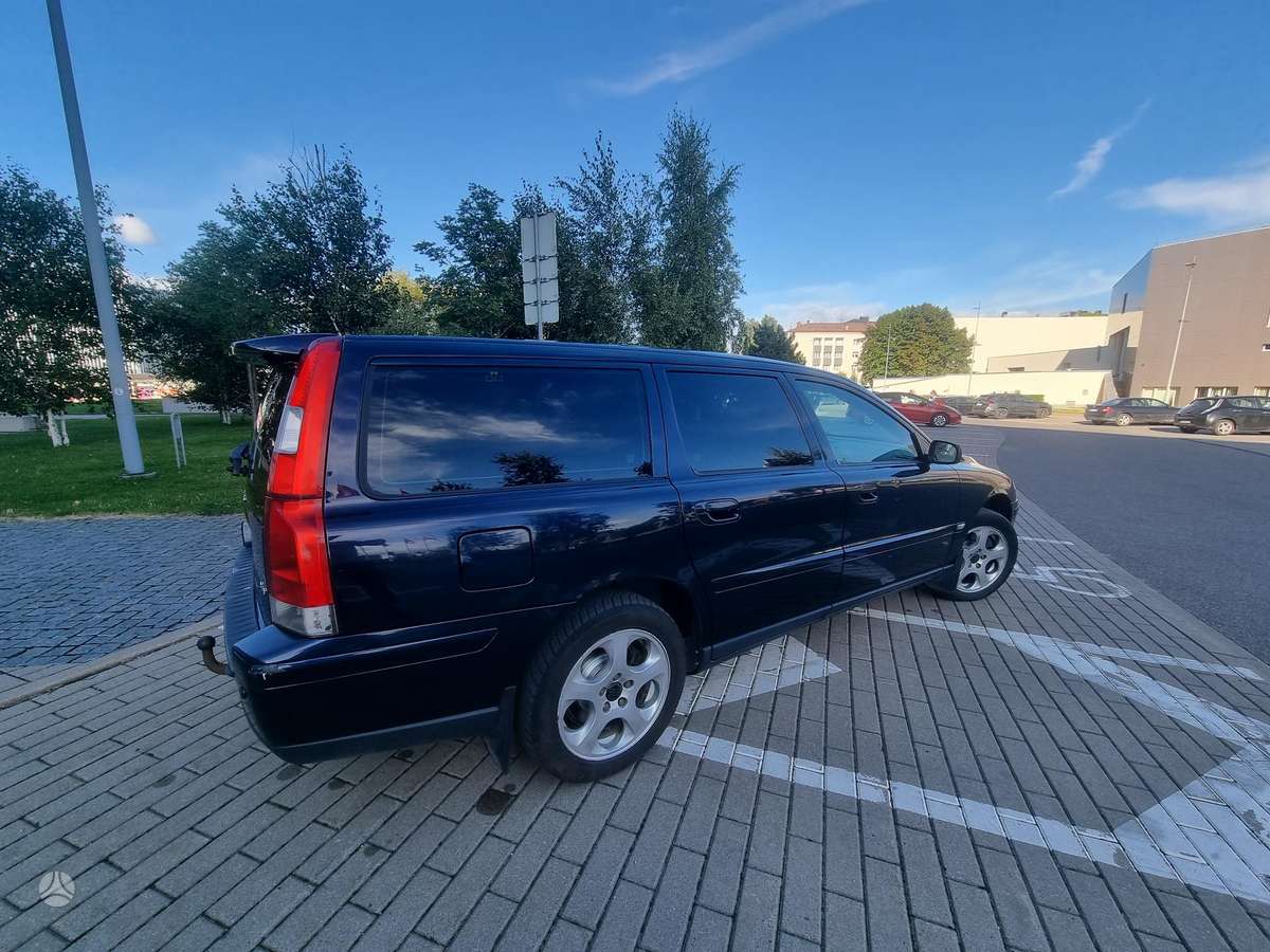 Volvo V70, 2.4 l., wagon