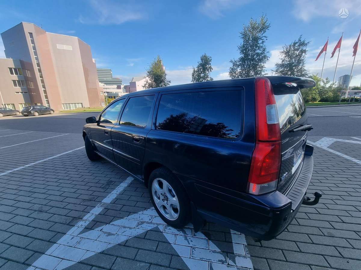 Volvo V70, 2.4 l., wagon