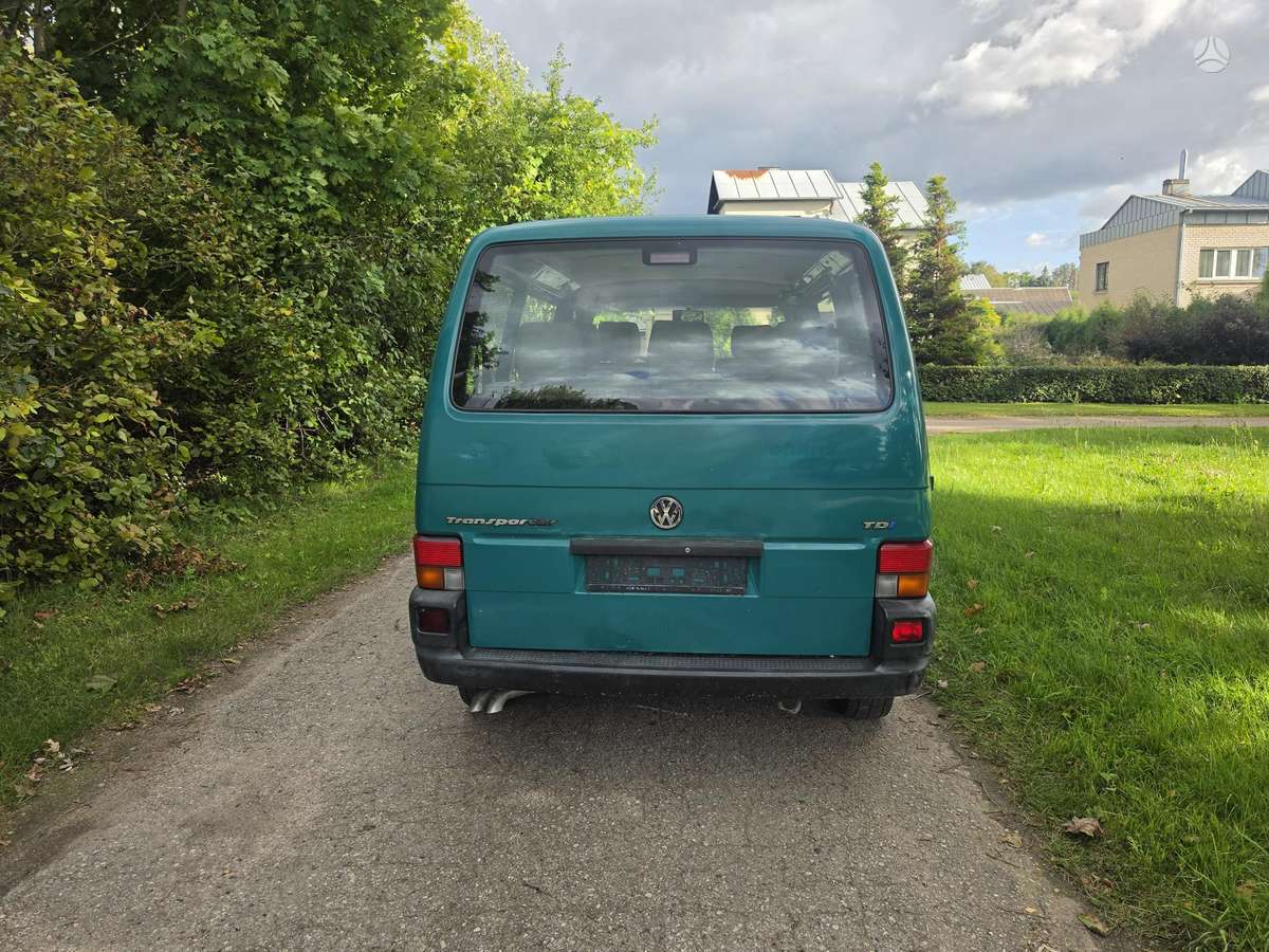 Volkswagen Transporter - 8