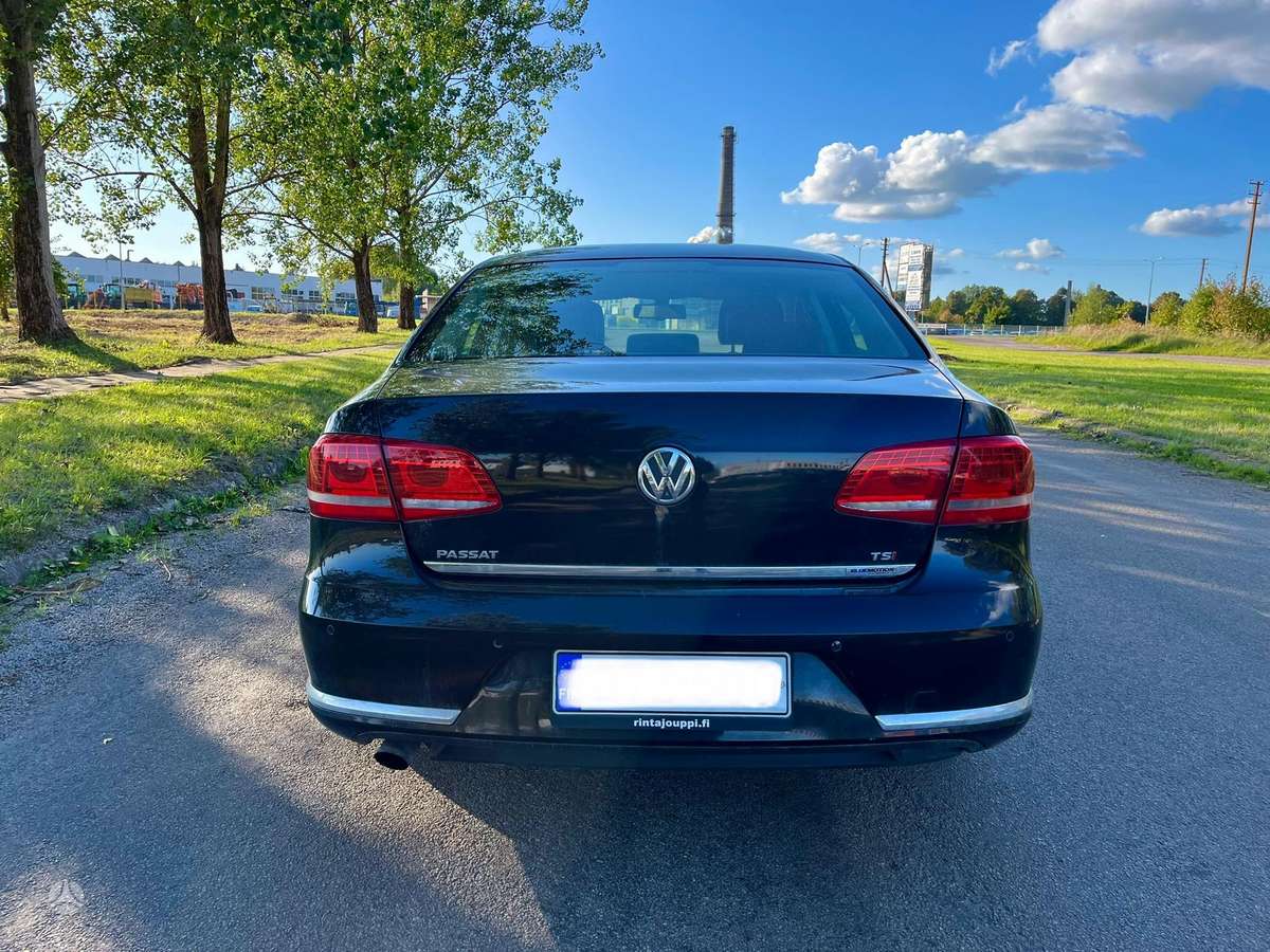 Volkswagen Passat - 6