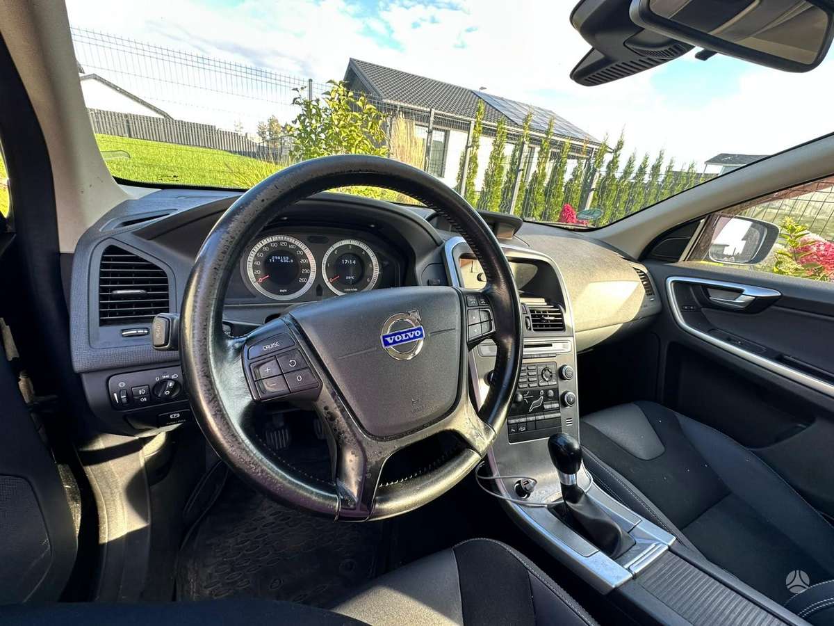 Volvo XC60 - 7