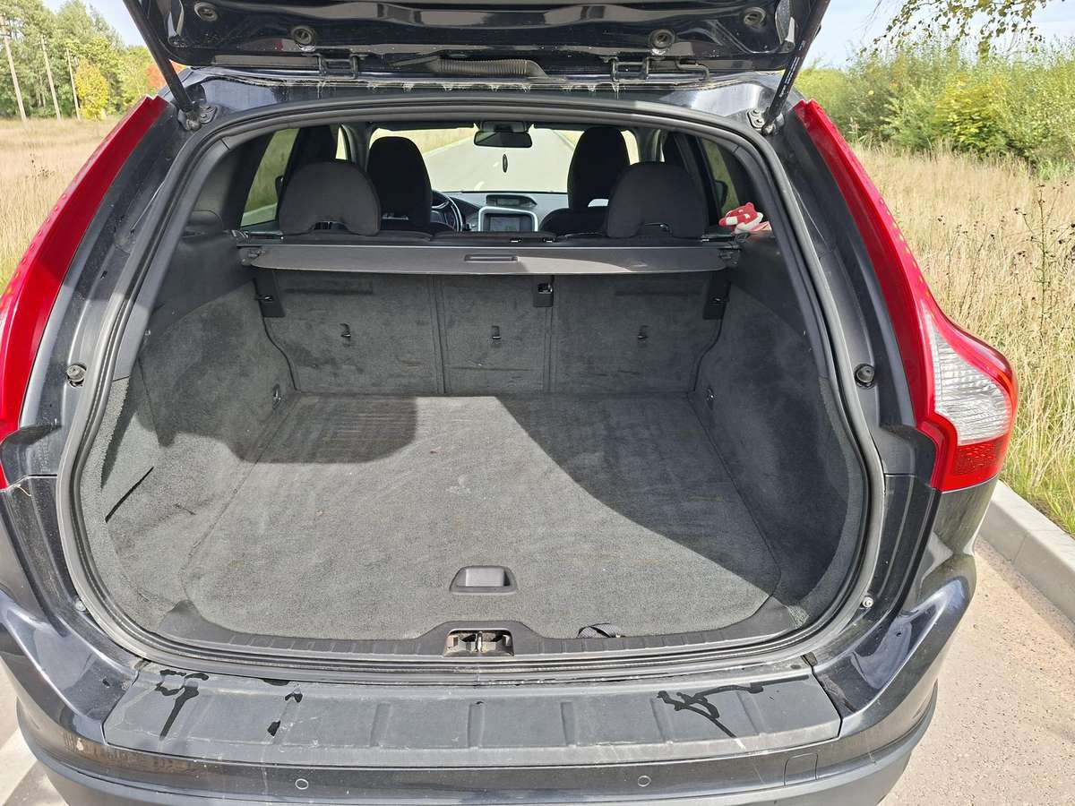 Volvo XC60 - 8