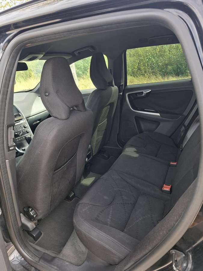 Volvo XC60 - 11