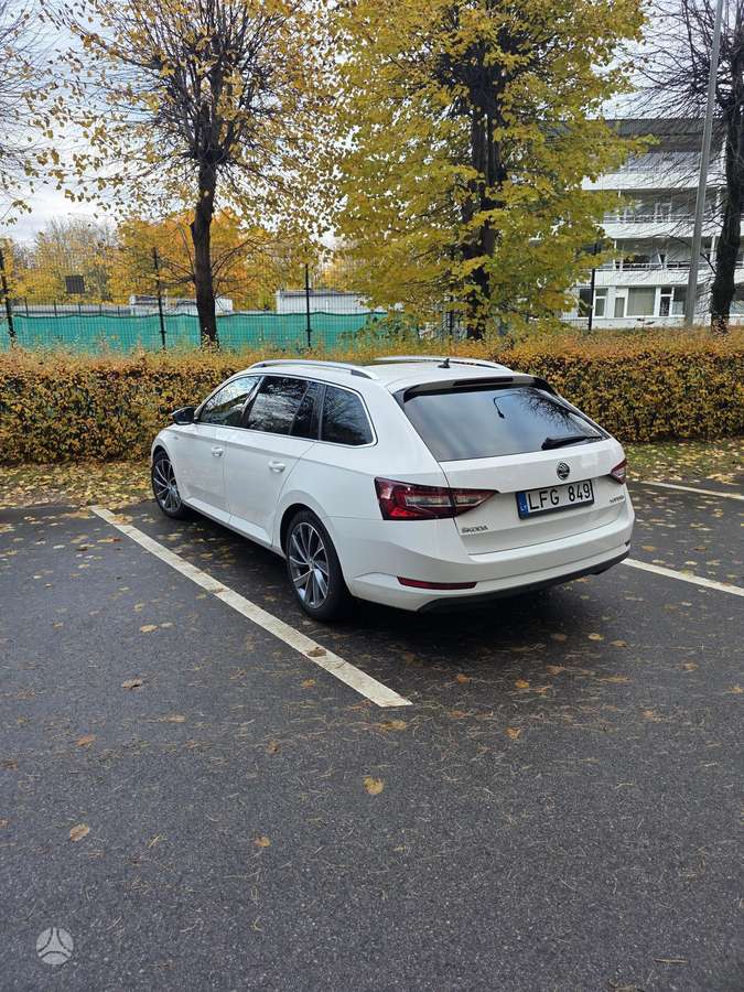 Skoda Superb, 2.0 l., wagon