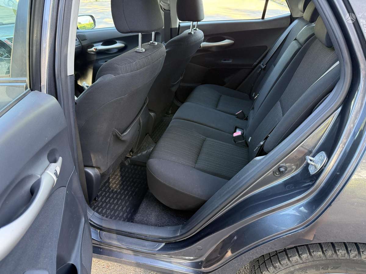 Toyota Auris, 2.0 l., hatchback