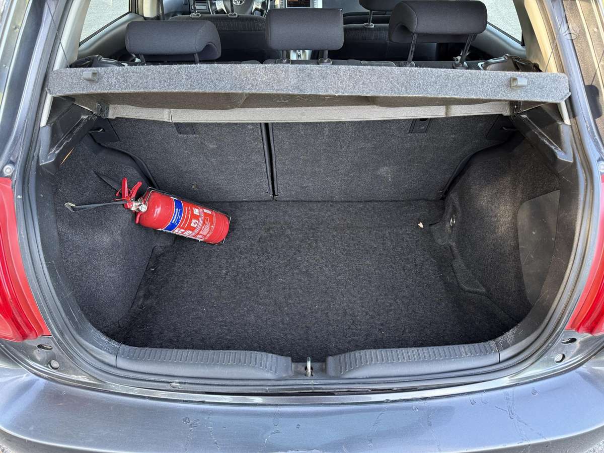 Toyota Auris, 2.0 l., hatchback