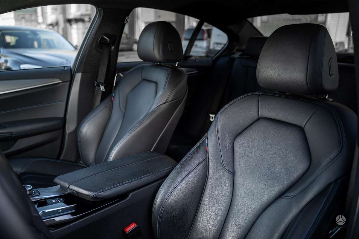 BMW 520, 2.0 l., Седан