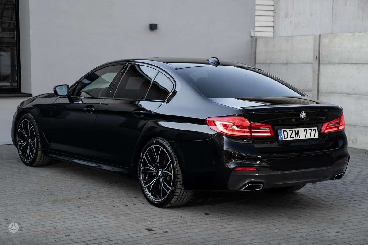 BMW 520, 2.0 l., Седан