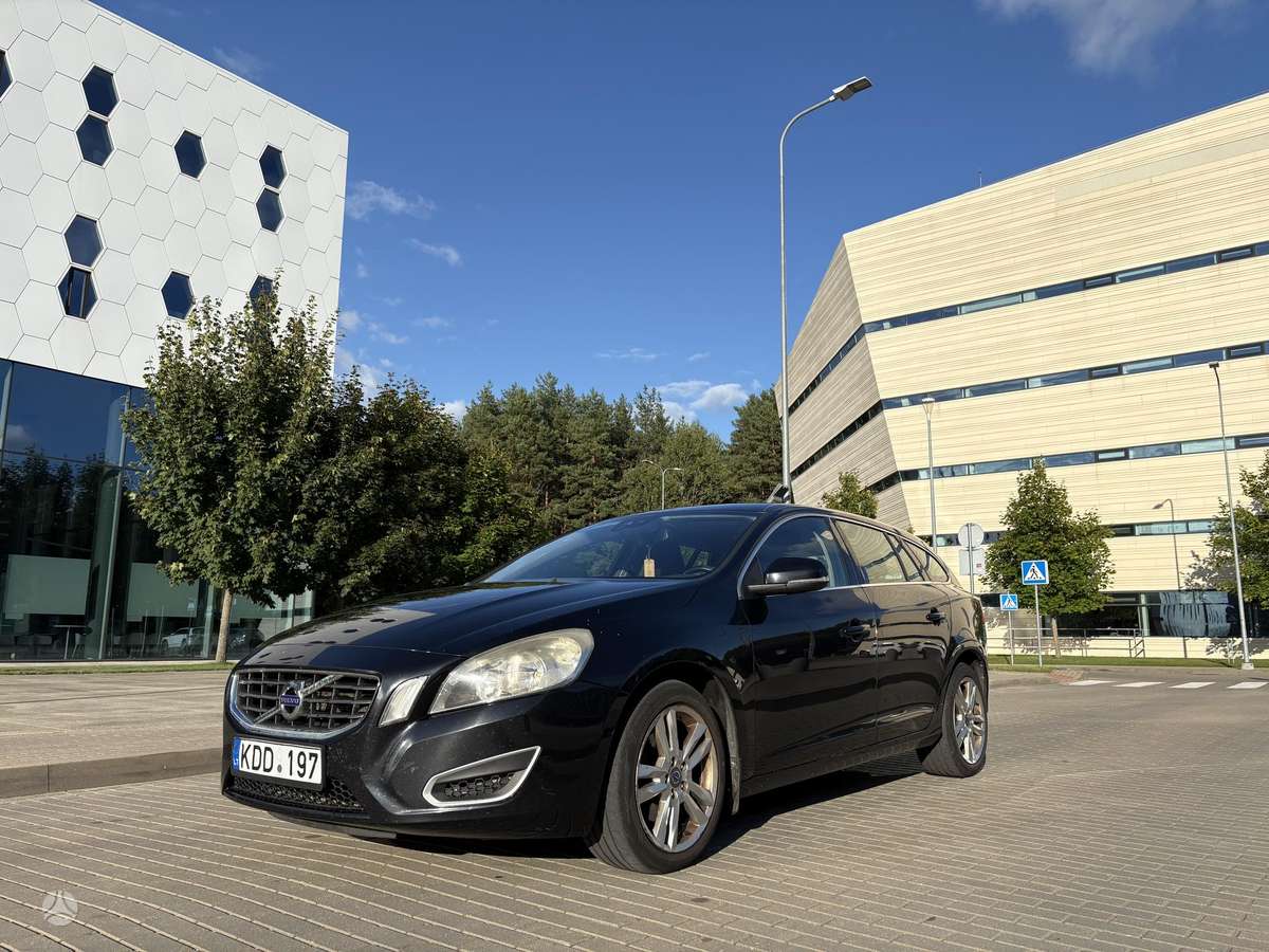 Volvo V60, 2.0 l., Универсал