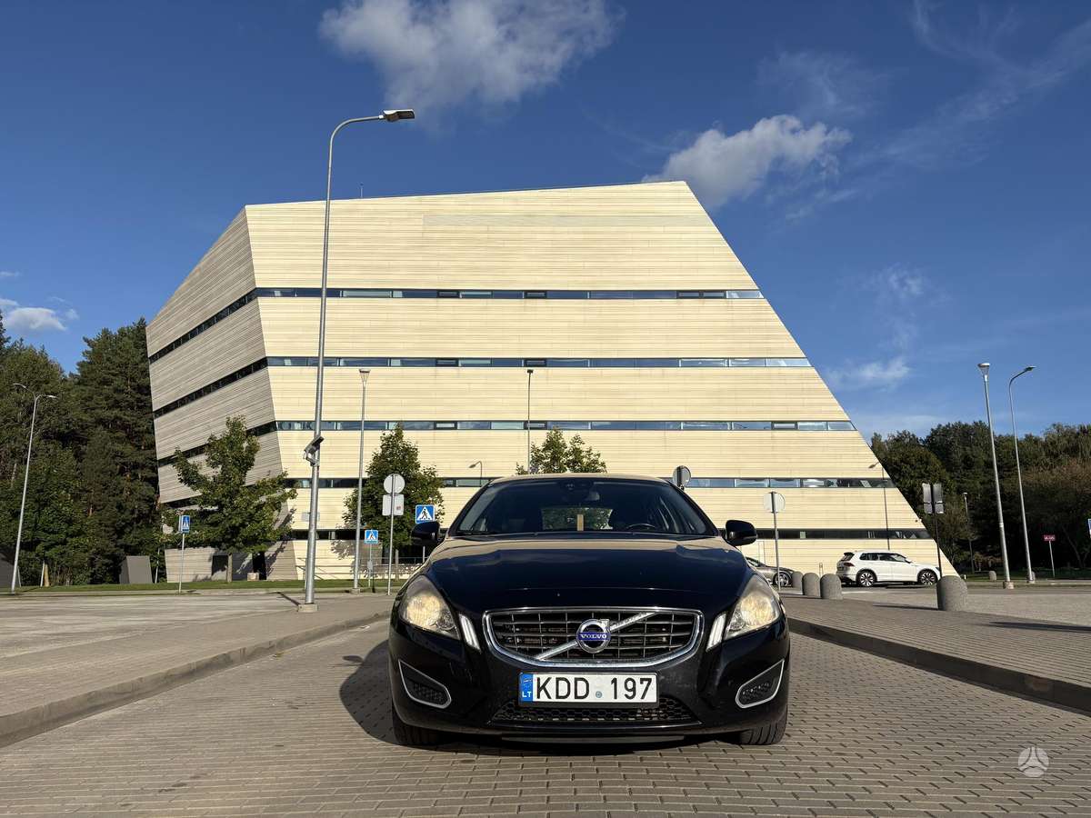 Volvo V60, 2.0 l., wagon