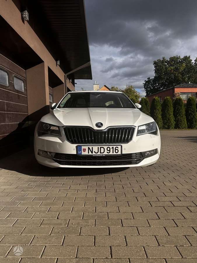 Škoda Superb - 7