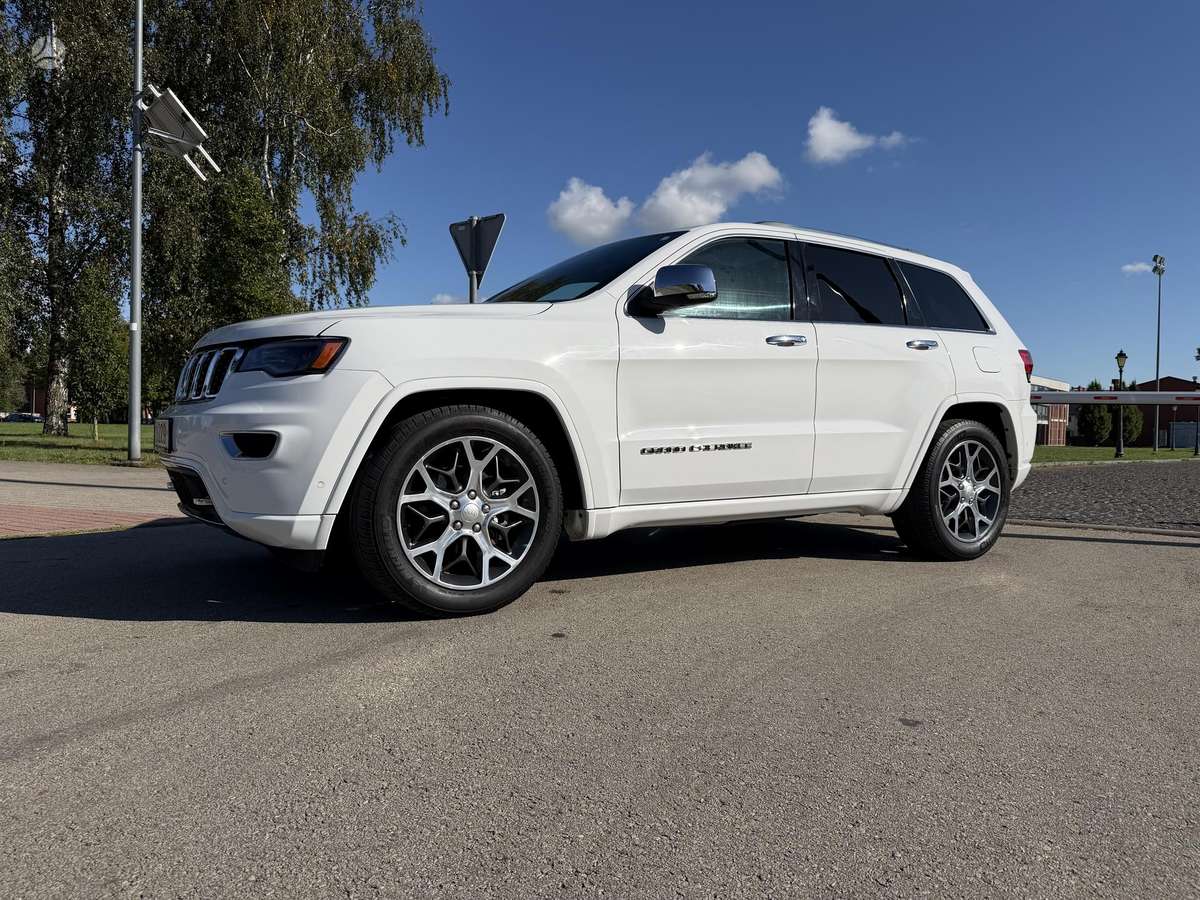 Jeep Grand Cherokee - 3