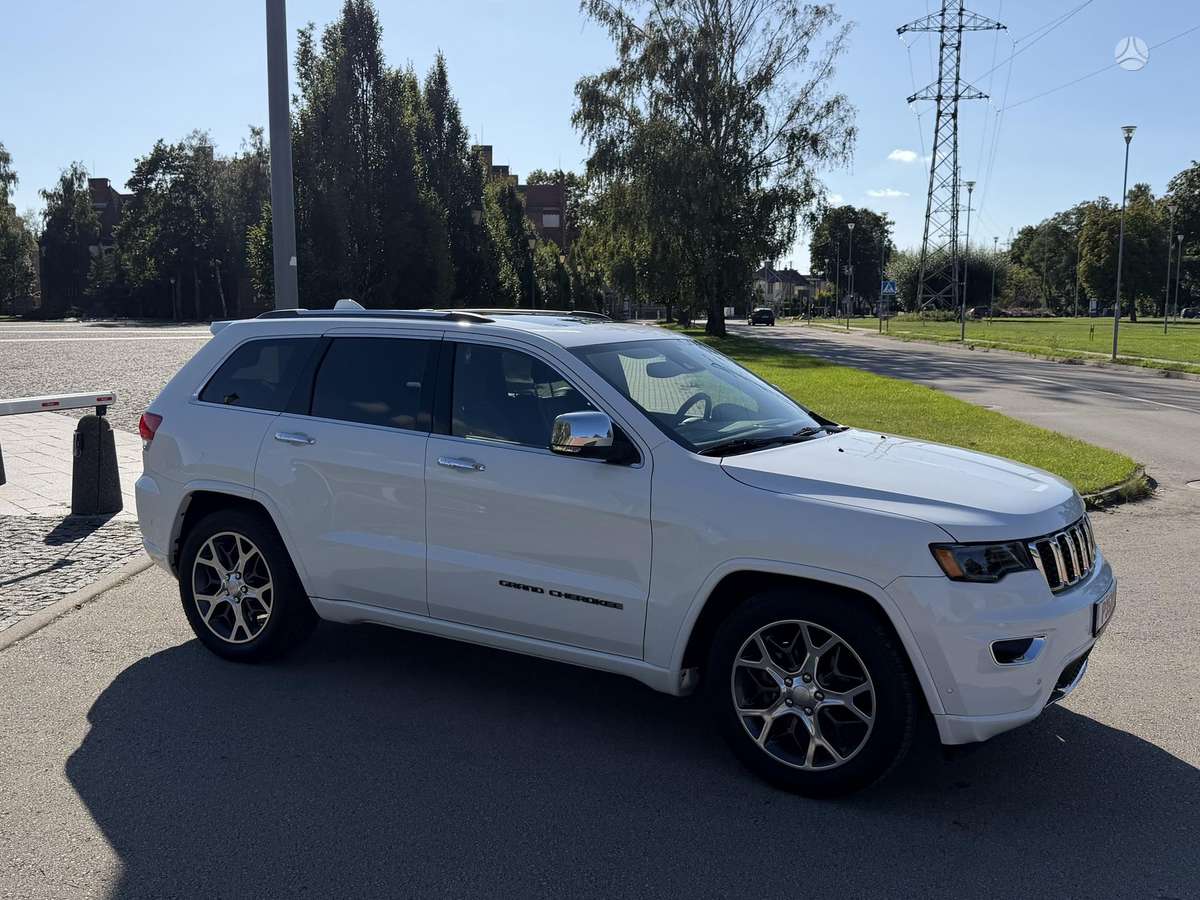 Jeep Grand Cherokee - 7