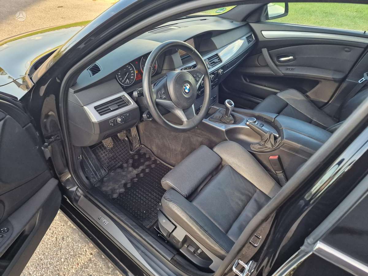 BMW 520, 2.0 l., Универсал