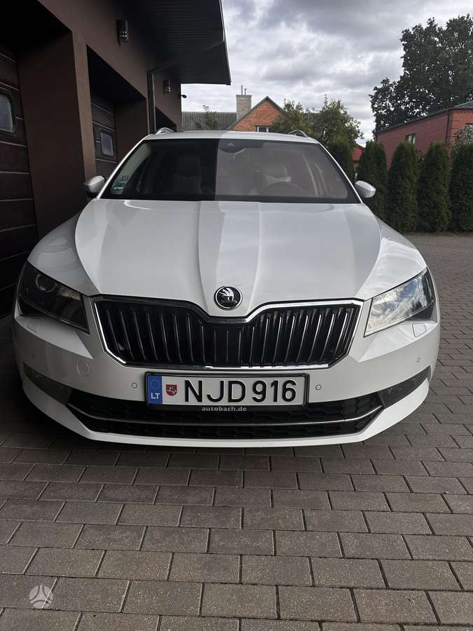 Škoda Superb - 2