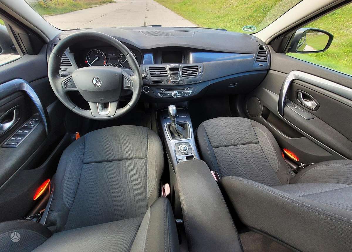 Renault Laguna, 1.5 l., hatchback