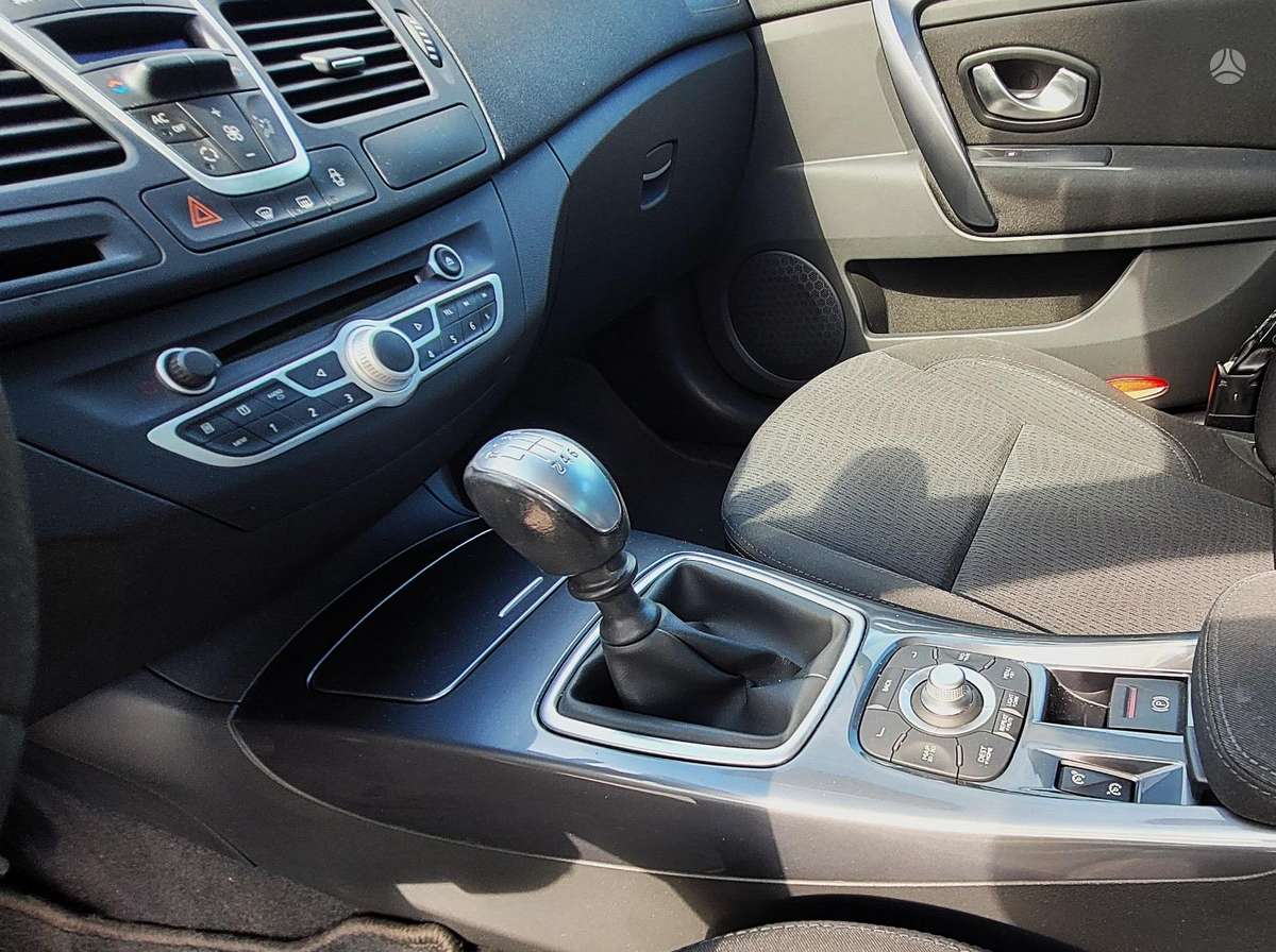 Renault Laguna, 1.5 l., hatchback