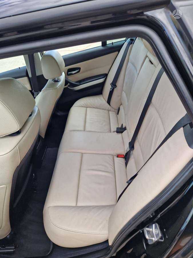 BMW 318, 2.0 l., Универсал