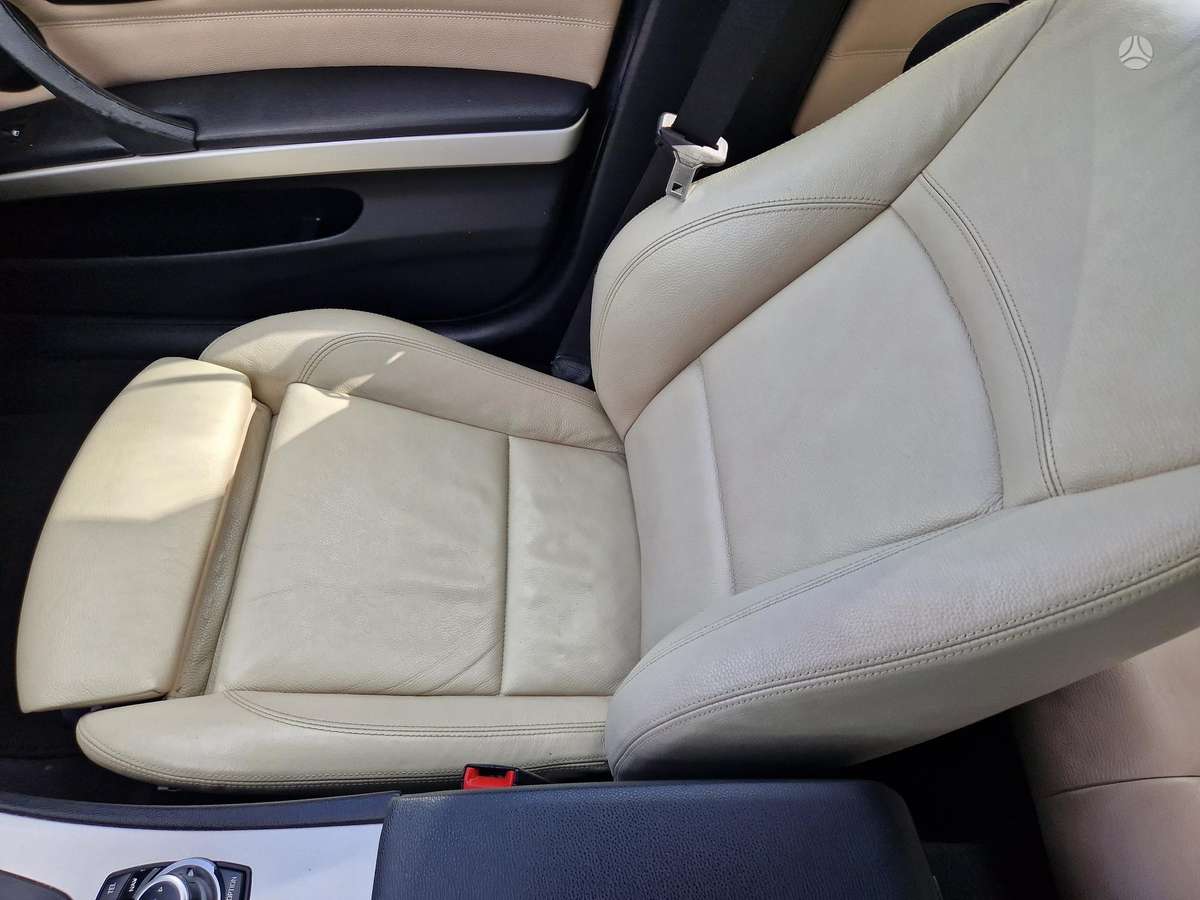 BMW 318, 2.0 l., Универсал
