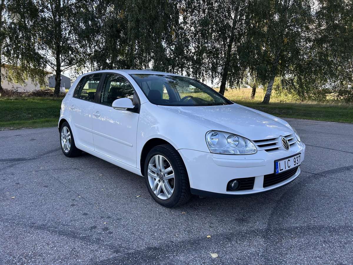 Volkswagen Golf - 3