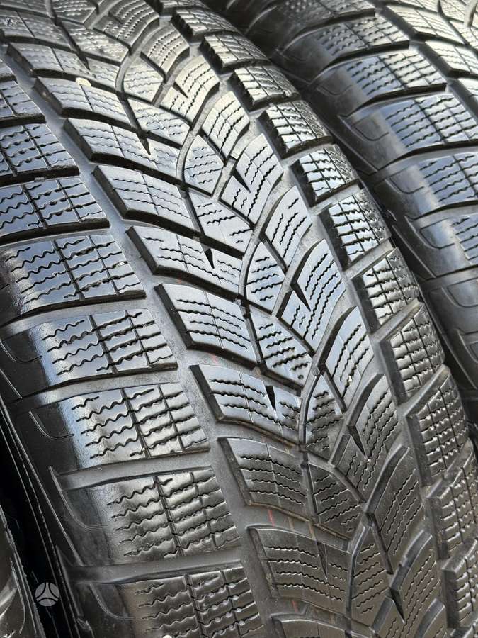 Goodyear UltraGrip Performance+ SUV 202, winter 255/65 R18