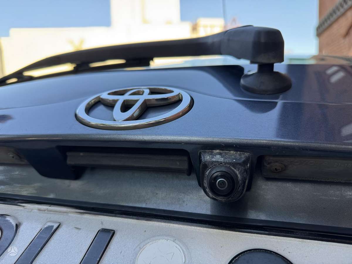 Toyota Corolla Verso - 9