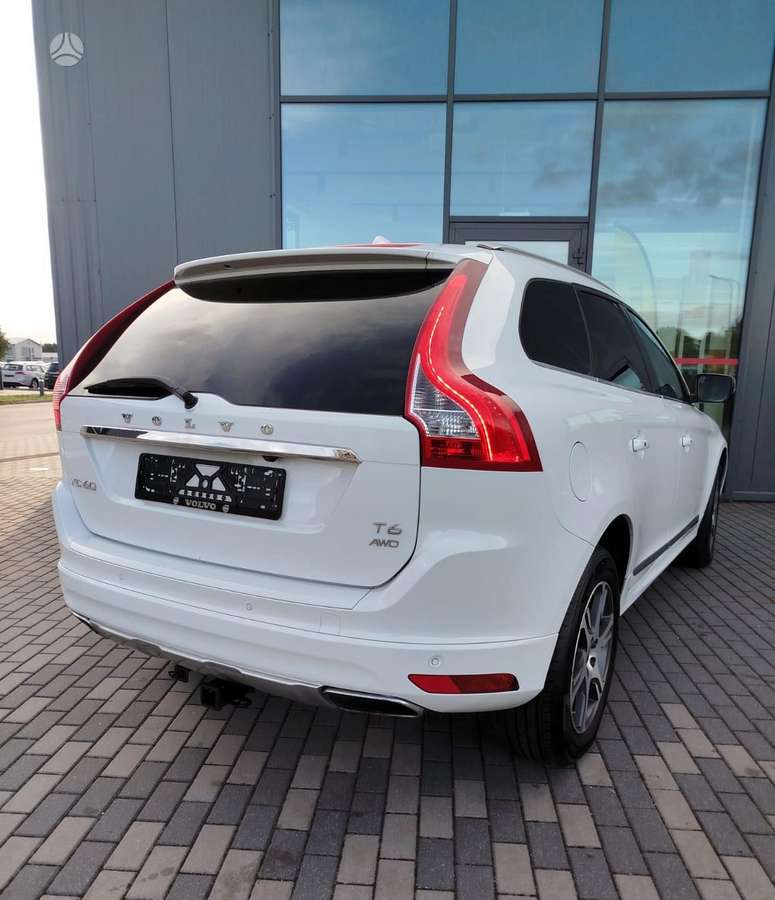 Volvo XC60 - 8