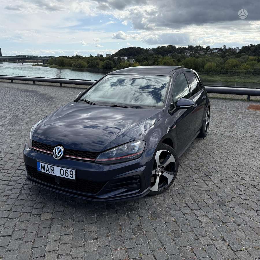 Volkswagen Golf, 2.0 l., Хэтчбек