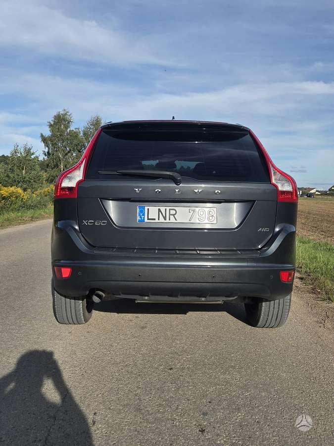 Volvo XC60 - 8