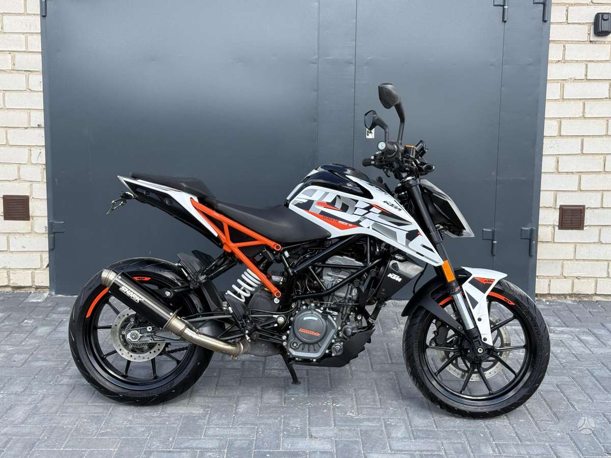 KTM Duke 125cc, street / classic