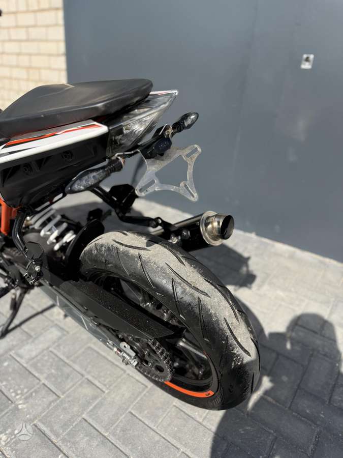 KTM Duke 125cc, street / classic