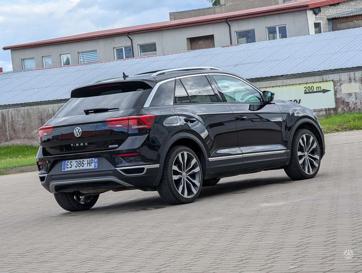 Volkswagen T-Roc - 9
